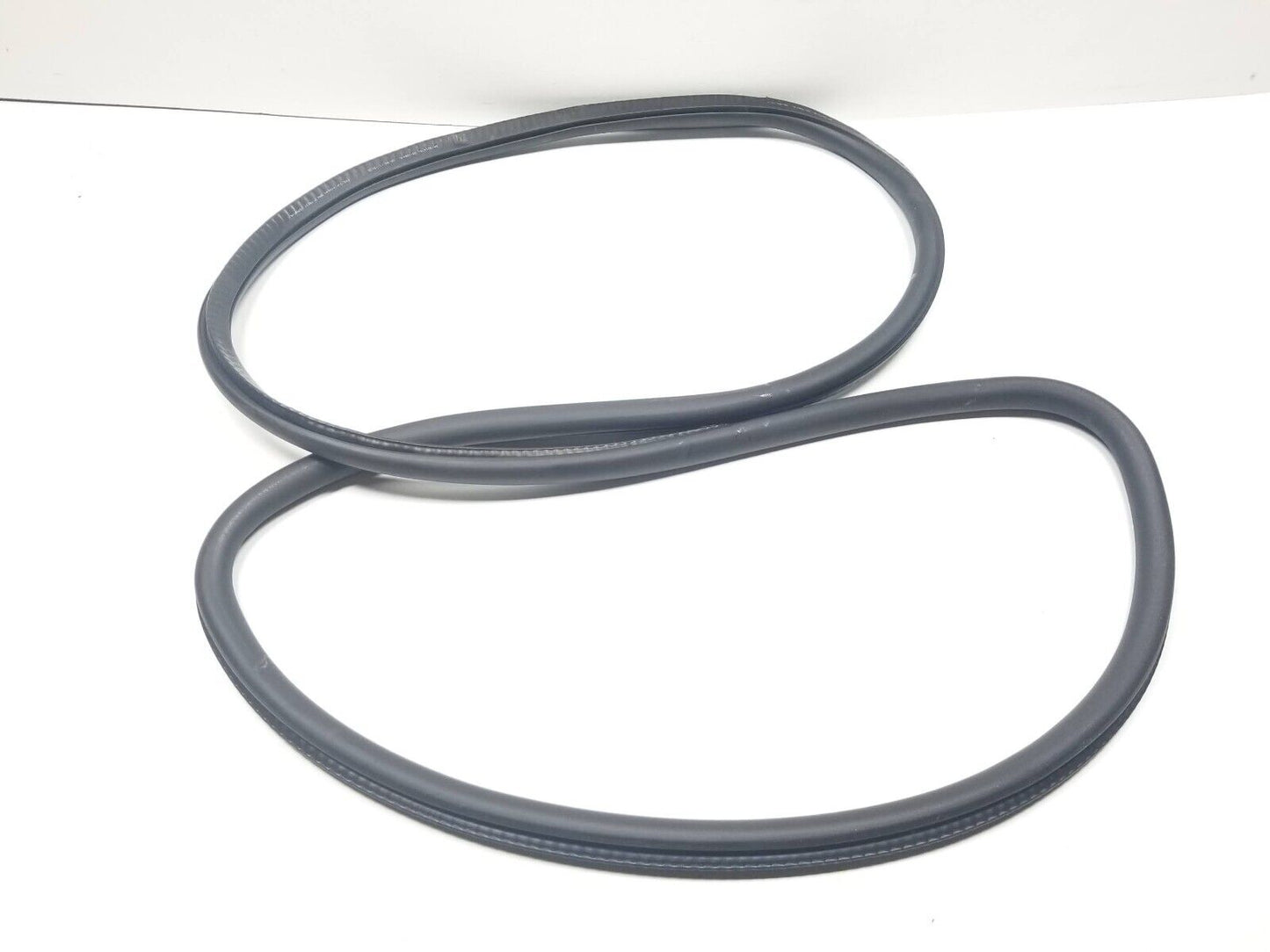 09 10 11 12 BMW 750li Rear Right Pass Door Weatherstrip Seal OEM