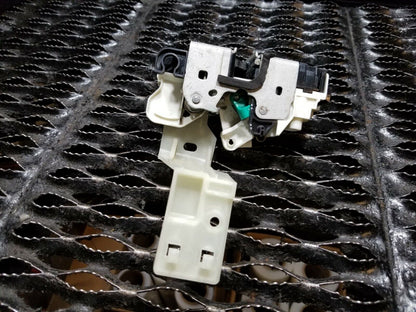 13 14 15 16 Jeep Compass Front Left Driver Door Lock Latch Actuator OEM 30k