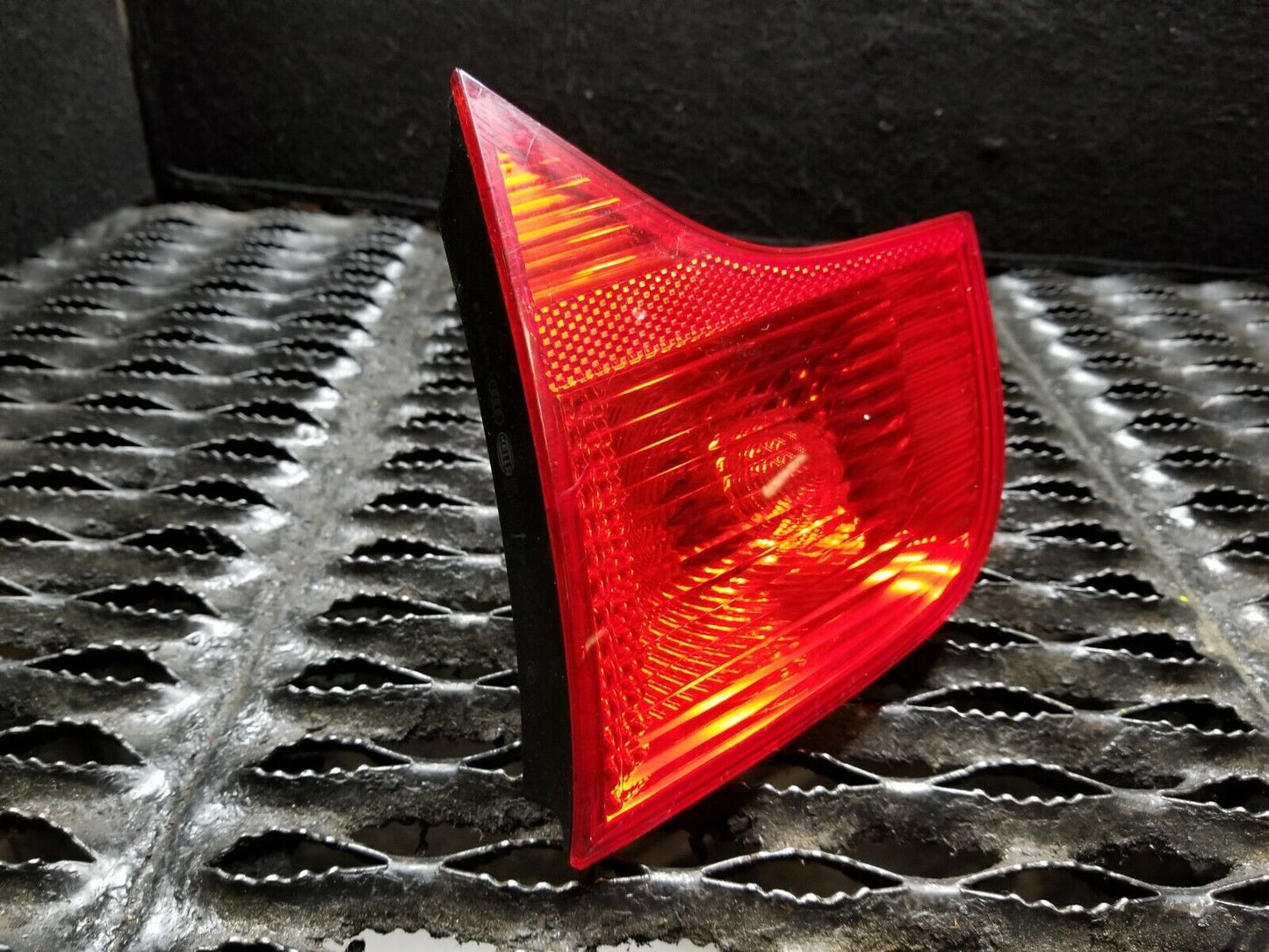 05 06 07 08 Audi A4 Right Passenger Side Inner Tail Light OEM