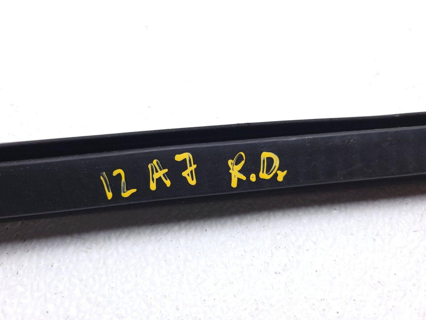 12 13 14 15 16 17 Audi A7 Door Weatherstrip Seal Rear Left Driver Side OEM
