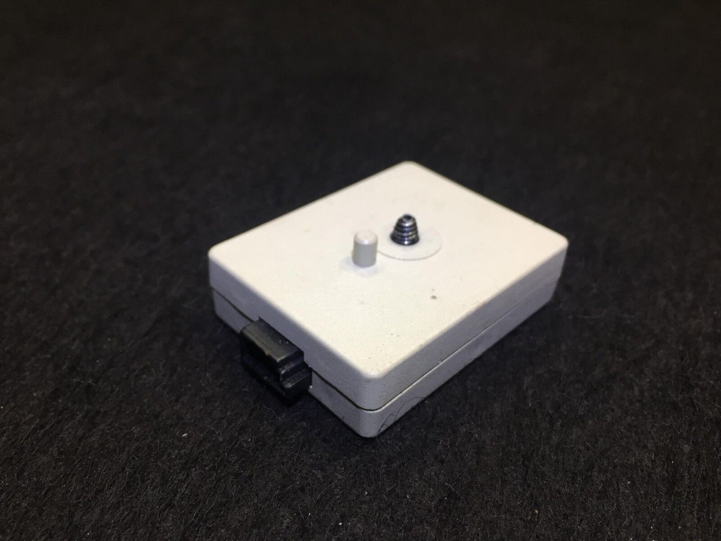 04 05 06 07 08 09 10  BMW X3 E83 Antenna Amplifier Suppression Filter OEM D34