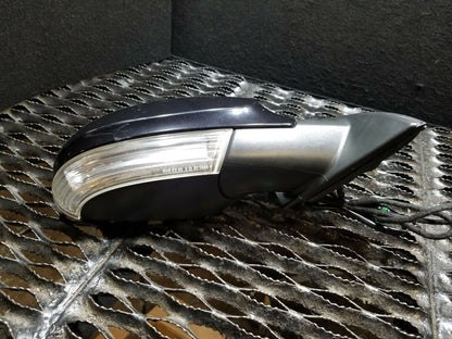 09 2009 Volkswagen Passat Passenger Right Door Side View Mirror OEM