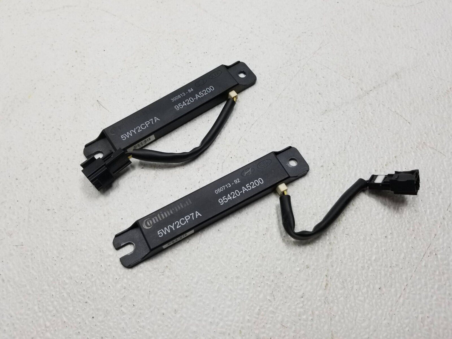 14 15 16 17 Hyundai Elantra Gt Keyless Entry Antenna 2pcs OEM