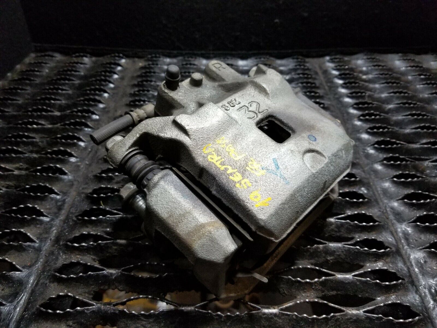 16 17 18 19 Nissan Sentra Front Right Passenger Side Brake Caliper OEM
