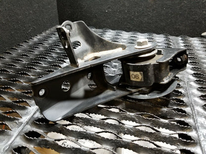 11 12 13 14 15 16 Scion Tc Engine Mount Front OEM