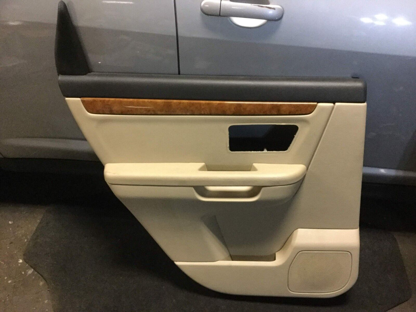 07 08 09 Suzuki Vitara Xl-7 Rear Left Door Panel Trim Driver Side OEM D9