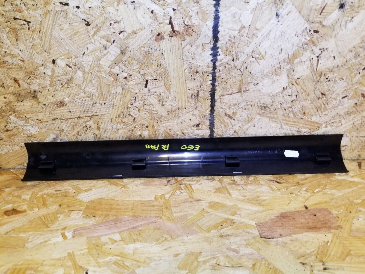 04 05 06 07 BMW 530xi E60 Front Sill Scuff Trim Plate Passenger Side Right OEM