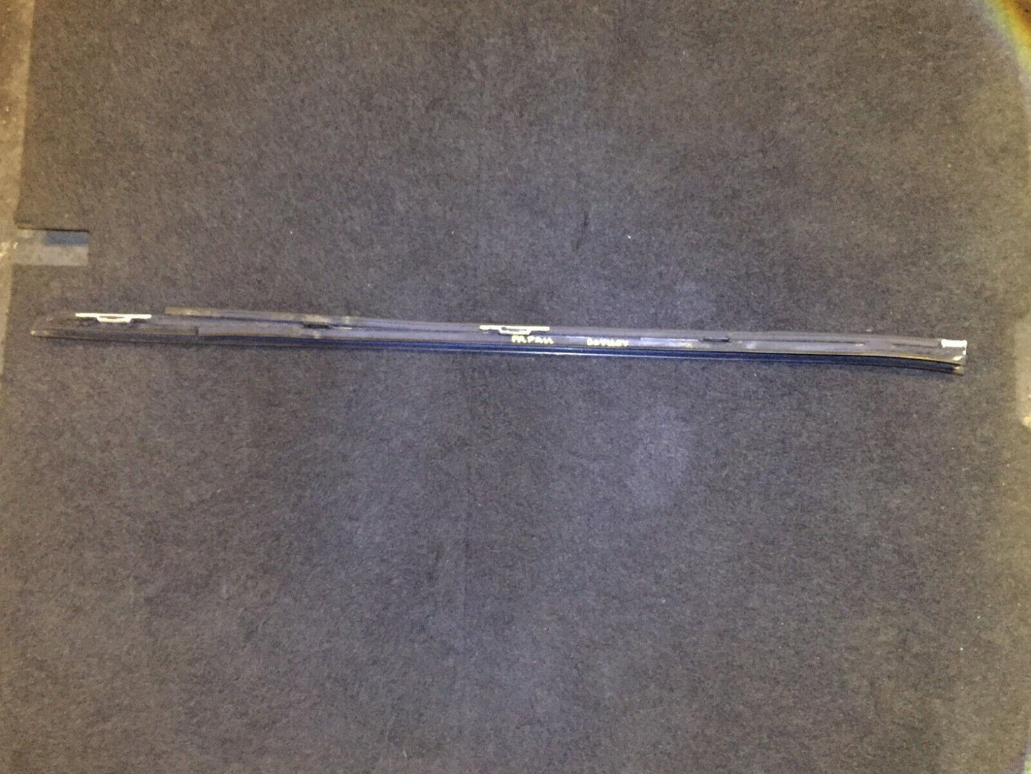 08 09 10 Honda Odyssey Front Right Passenger Door Molding Trim OEM D43