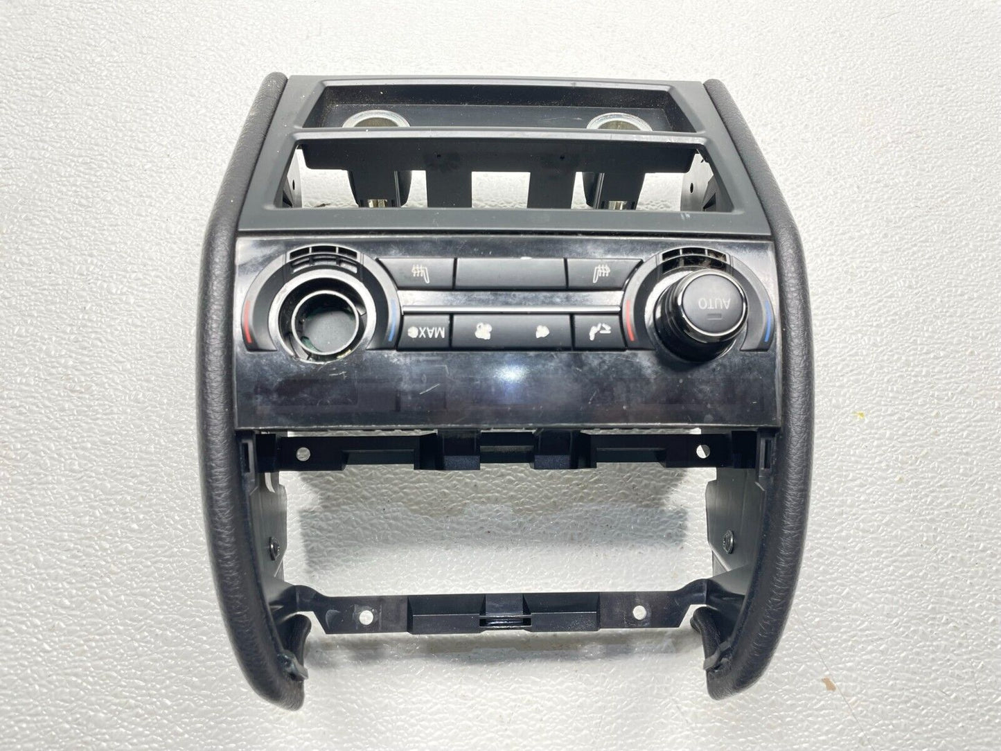 09 10 11 12 BMW 750li Center Console Rear Climate Control Panel Air Vent OEM