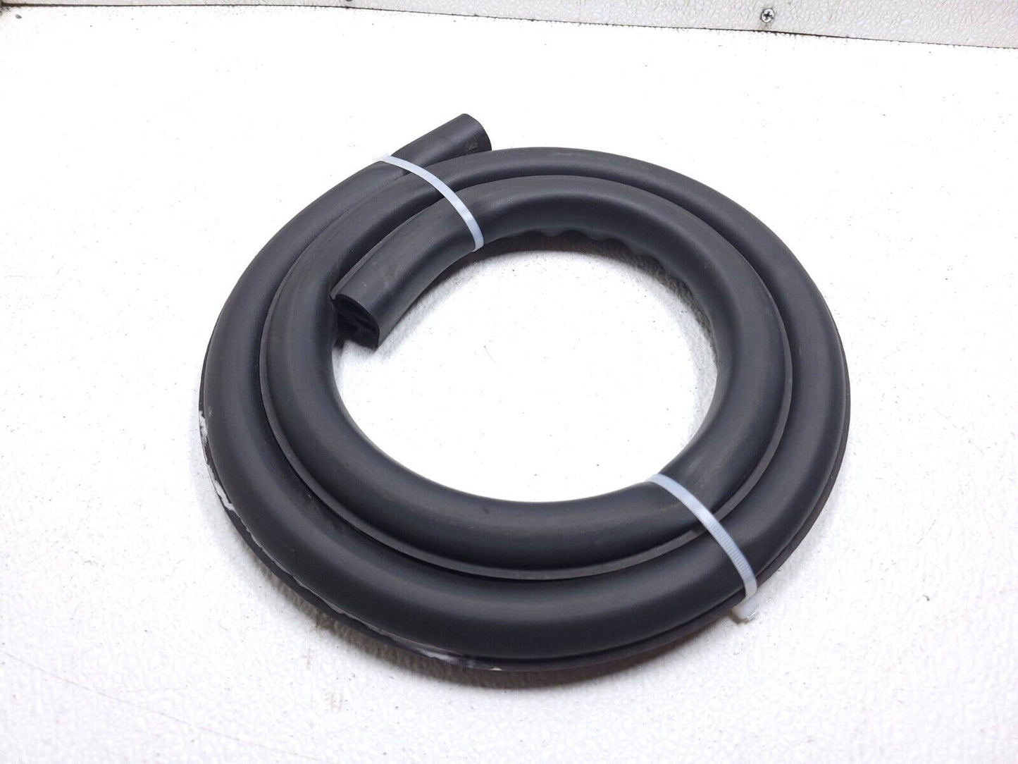 12 13 14 15 16 17 Audi A7 Door Weatherstrip Seal Rear Left Driver Side OEM