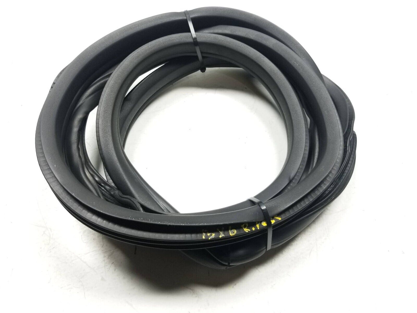 07 08 09 10 11 12 13 BMW X6 Rear Right Passenger Side Door Weatherstrip Seal OEM