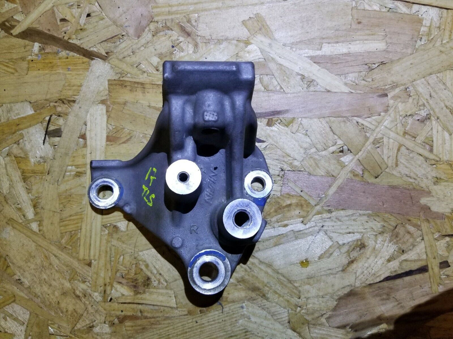 15 16 17 Acura TLX 2.4l Engine Motor Mounting Mount Bracket  OEM