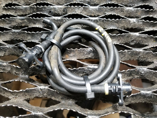 12 13 14 15 Kia Rio Windshield Washe Spray Nozzle Jet W/ Hose Pipe 2pcs OEM