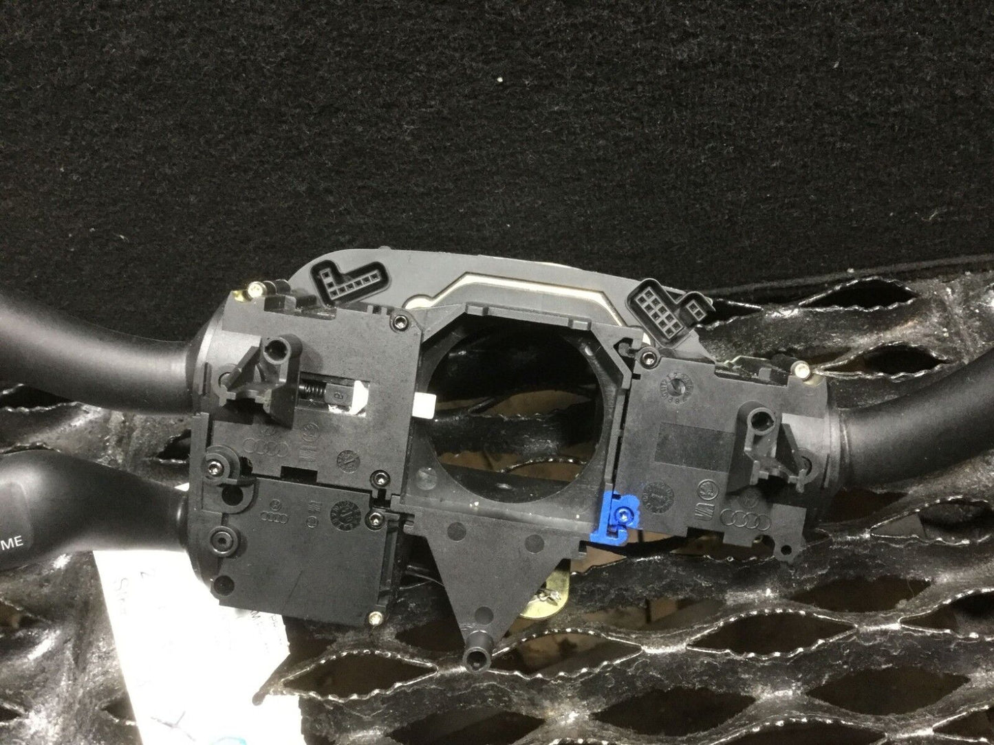 05 06 07 08 Audi A4 Steering Column Switch Turn Signal Wiper Switch OEM N42 55k