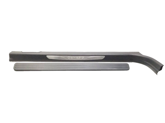 2013 - 2016 Hyundai Genesis Front Door Sill Scuff Plate Trim Passenger Right OEM