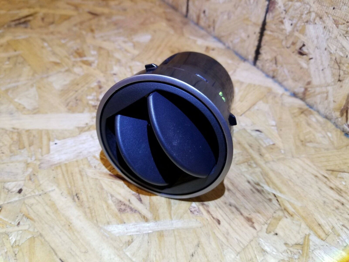 10 11 12 13 Mazda 3 Front Air Vent Right Passenger Side OEM