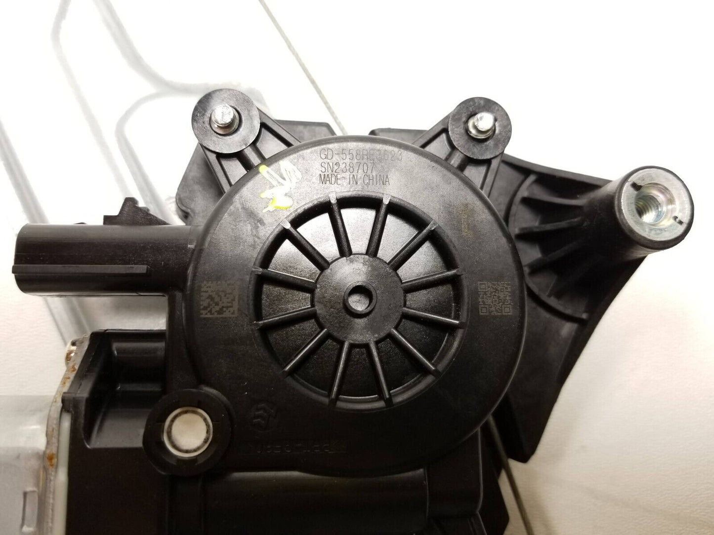 18 19 20 21 Chevrolet Equinox Window Regulator Motor Rear Right Pass Side OEM