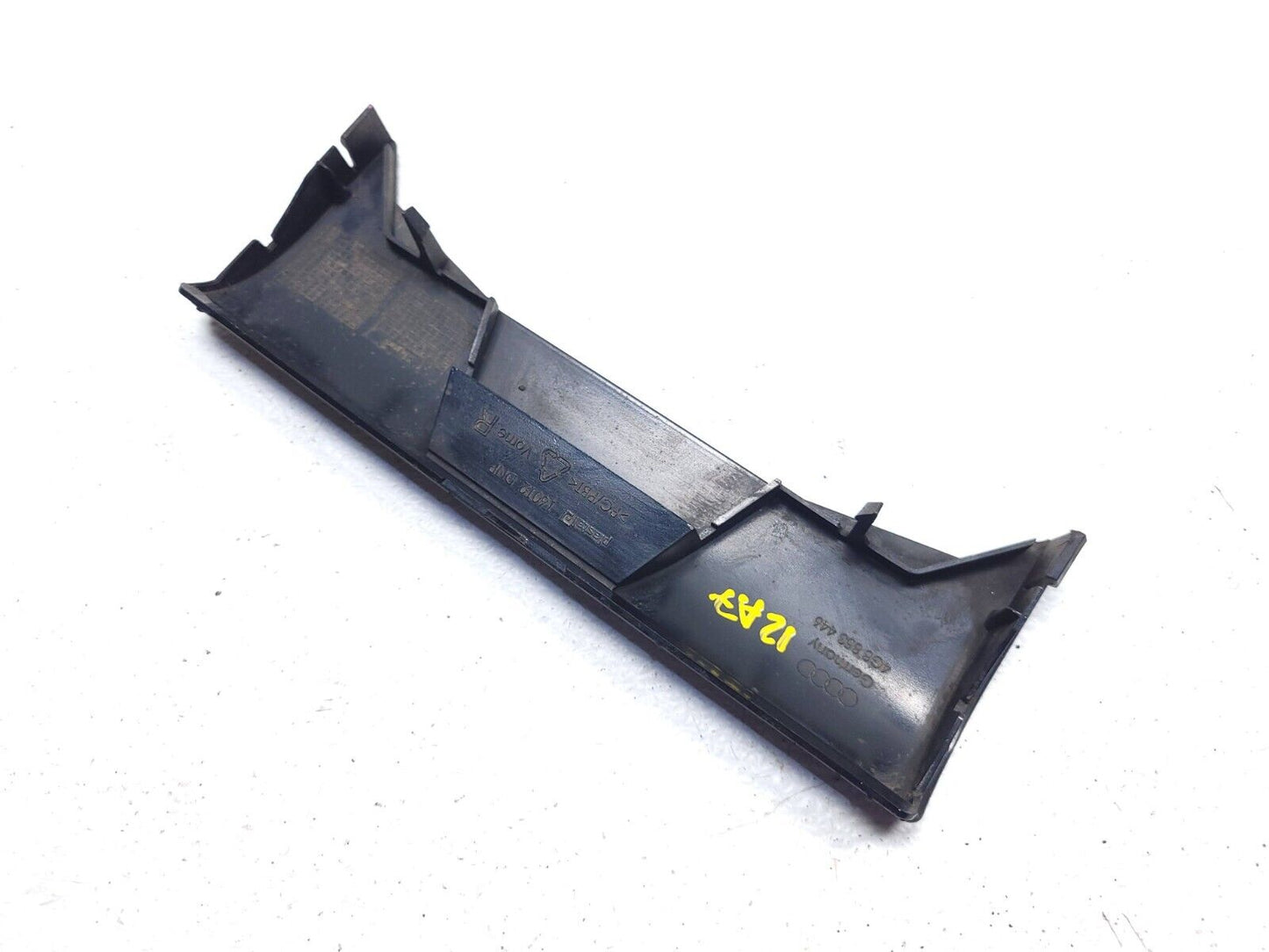 12 13 14 15 16 17 Audi A7 Front Right Passenger Rocker Panel End Cap OEM