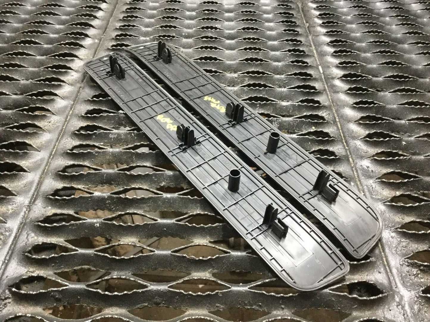 09 10 11 12 13 Mazda 6 Interior Rear Sill Plate Scuff Left & Right Pair OEM