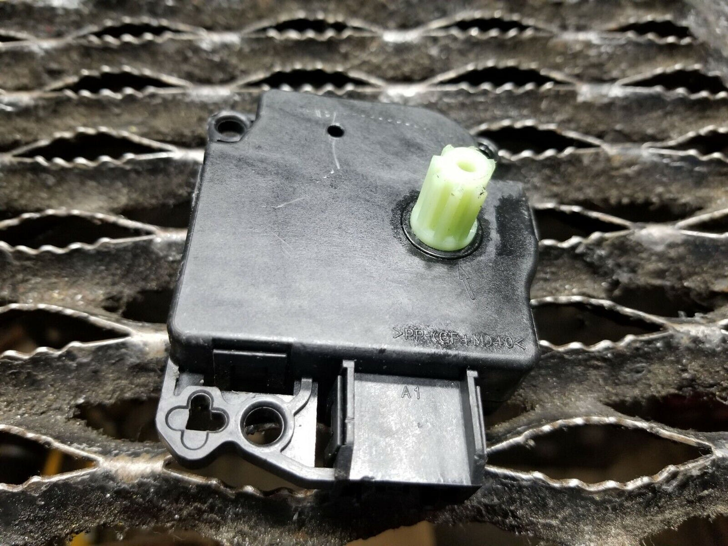 16 17 Dodge Challenger SRT AC HVAC A/c Heater Flap Servo Actuator Motor OEM 12k