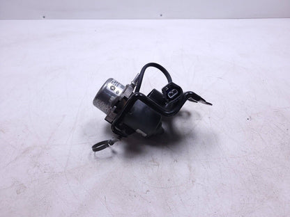15 - 18 Dodge Challenger Vacuum Pump 04581485ad 3.6l OEM 87k