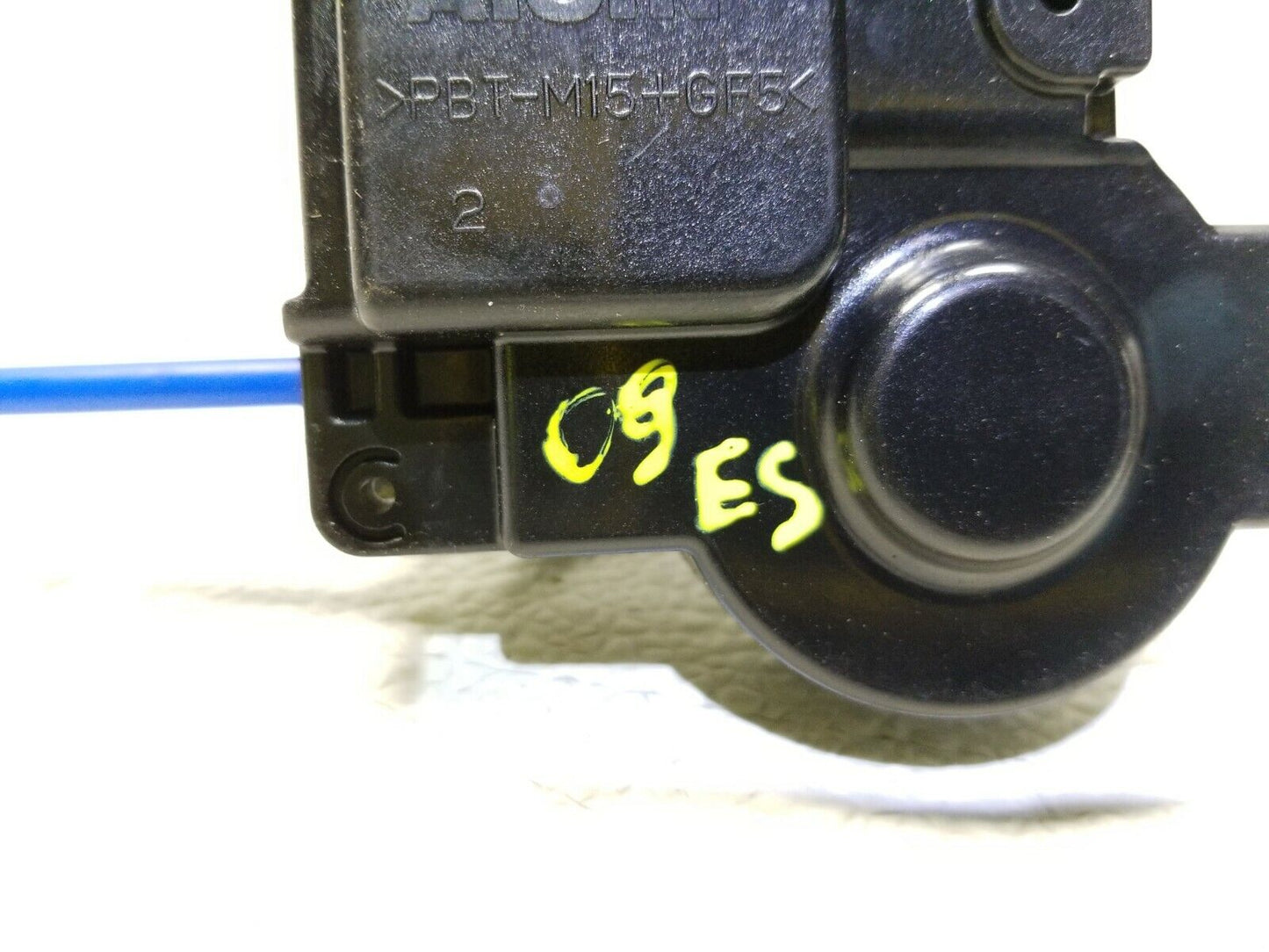 07 08 09 Lexus ES350 Fuel Tank Door Lock Actuator OEM