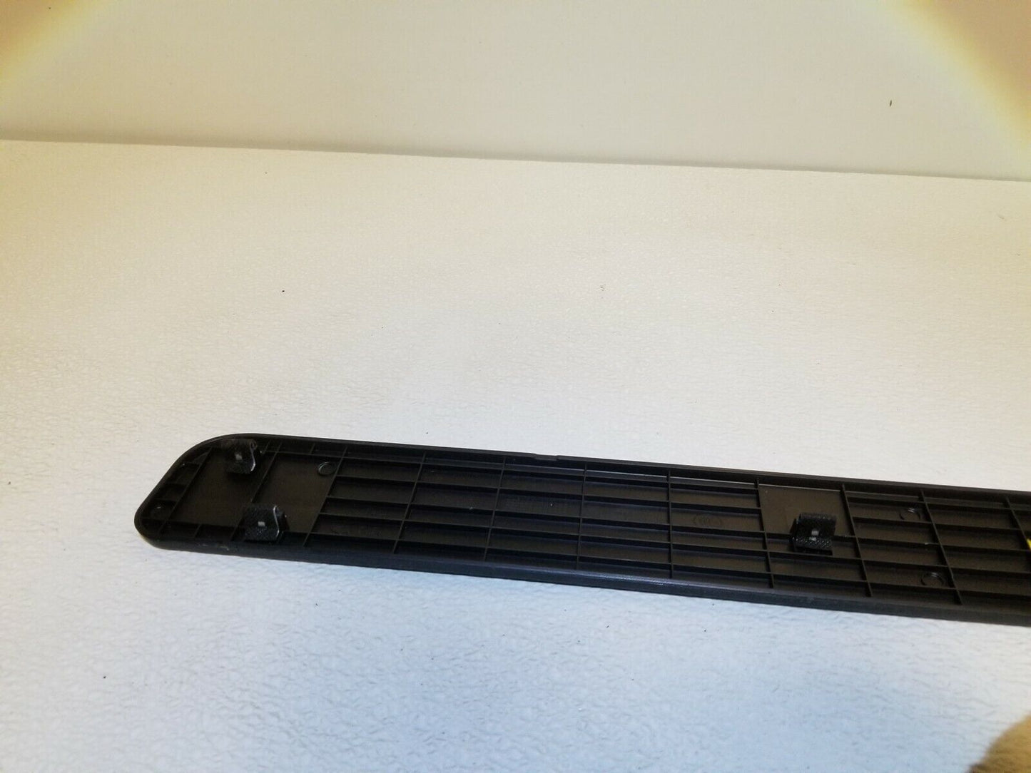 10 11 12 Hyundai Genesis Coupe Front Right Pass Door Step Sill Trim Panel OEM