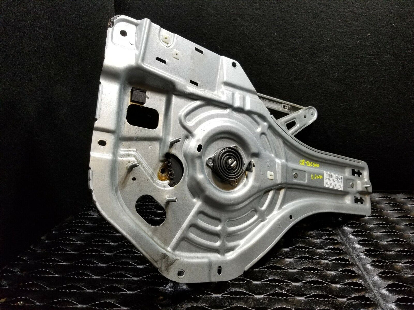 07 08 09 Hyundai Tucson Rear Right Passenger Side Door Window Regulator OEM 89k