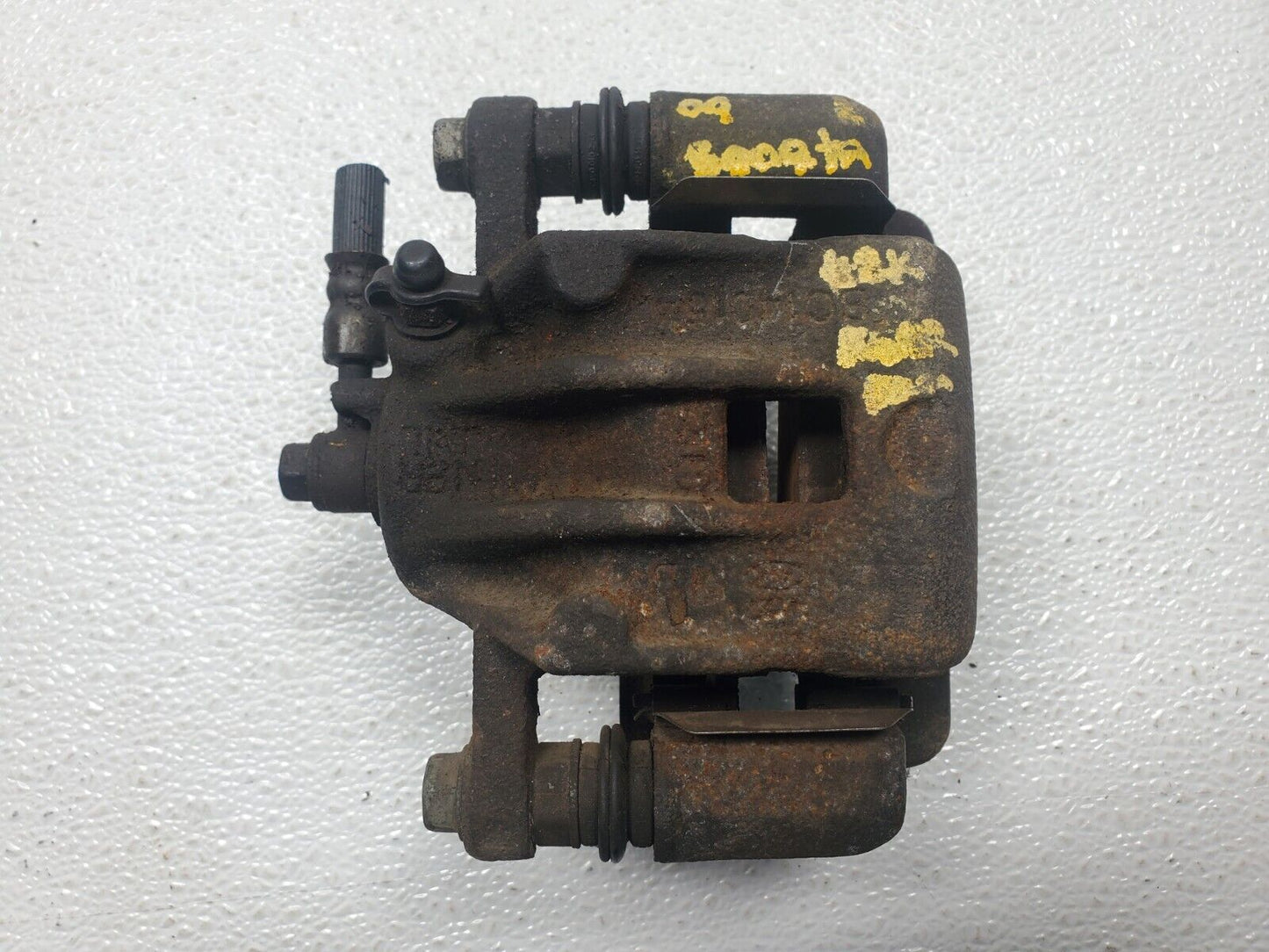 06 07 08 09 10 Hyundai Sonata Rear Right Passenger Brake Caliper OEM 42k Miles