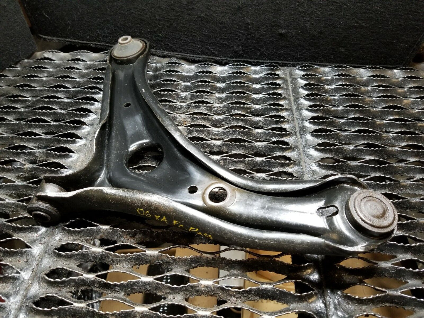 2004 2005 2006 Scion Xa Front Right Passenger Side Lower Control Arm OEM