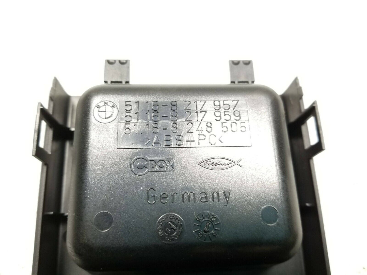 01 02 03 04 05 BMW E46 Front Center Console Coin Holder 8217957 OEM 125k Miles