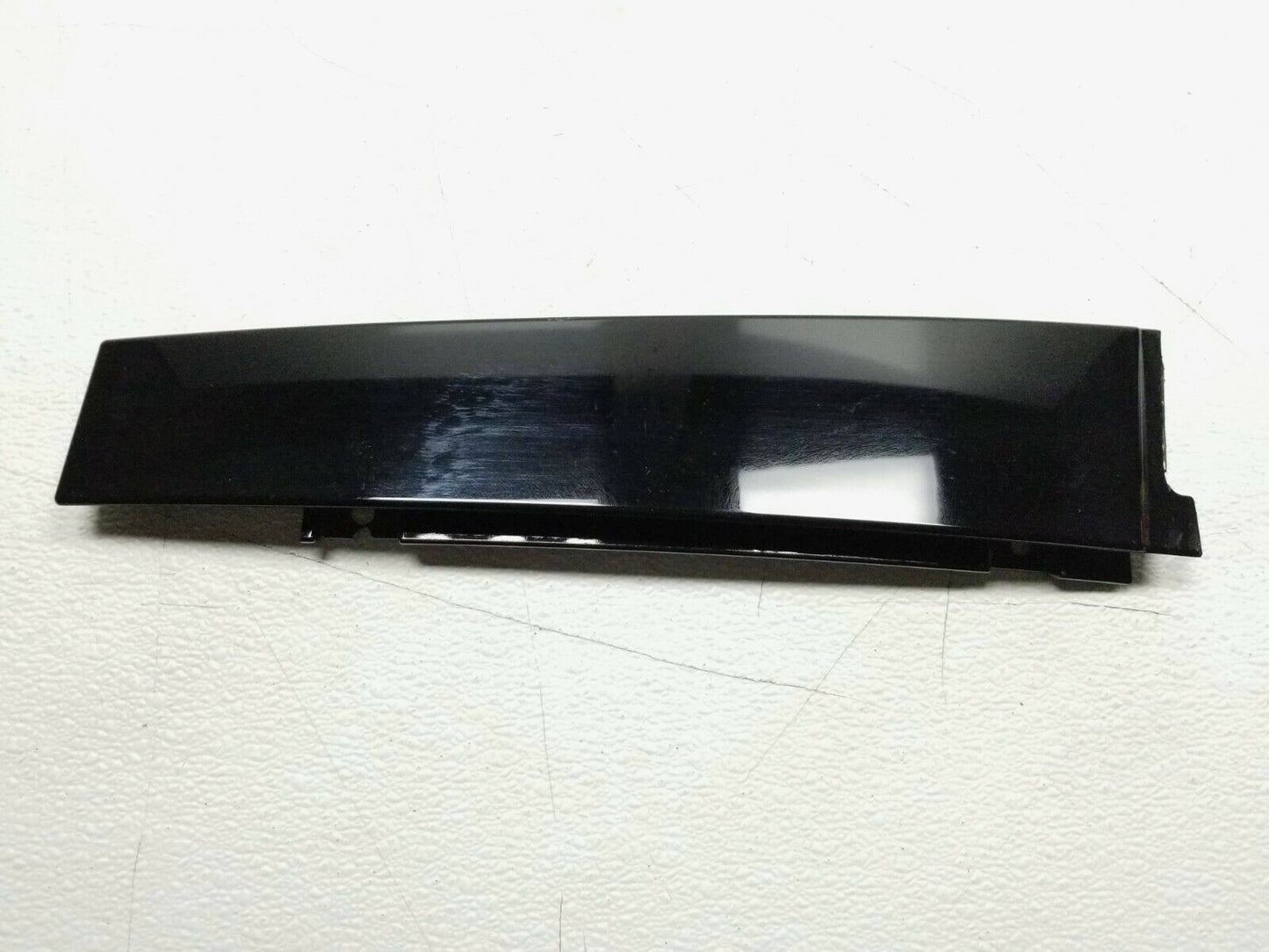 15 16 17 18 Chevy Impala Rear Right Pass Door Window B Pillar Molding Trim OEM