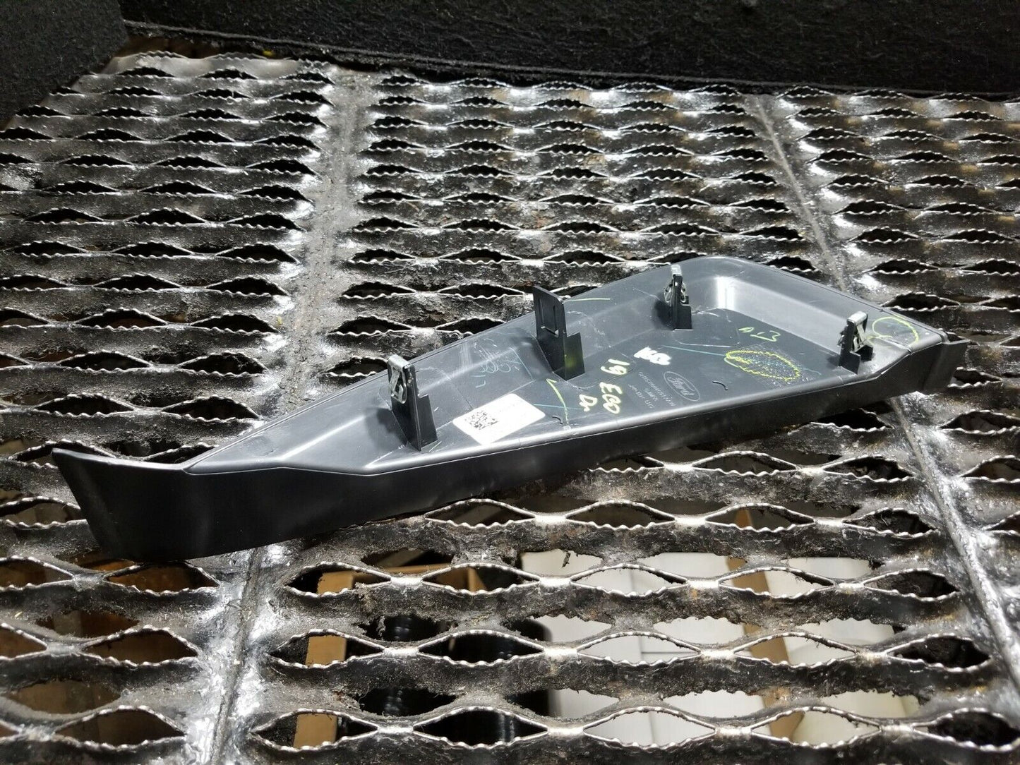 18 19 20 Ford Ecosport Dash End Cap Left Driver Side OEM 532 Miles!