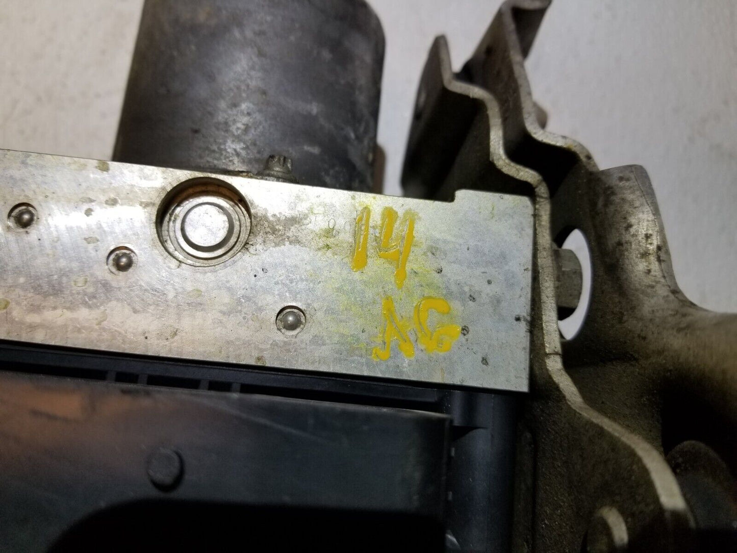 12 13 14 15 Audi A6 C7 3.0t ABS Anti Lock Brake Pump 4g0907379l OEM