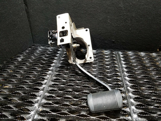 12 13 14 15 16 Dodge Journey Brake Pedal OEM 54k