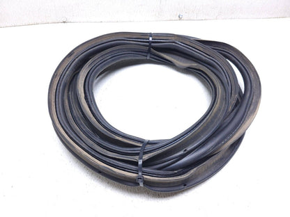 12-19 Volkswagen Passat B7 Sedan Trunk Lid Weatherstrip Seal OEM