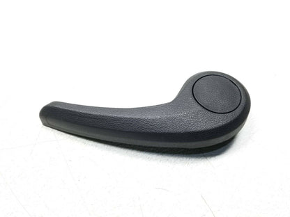 15 16 17 Hyundai Sonata Front Right Pass Seat Side Trim Adjust Knob OEM