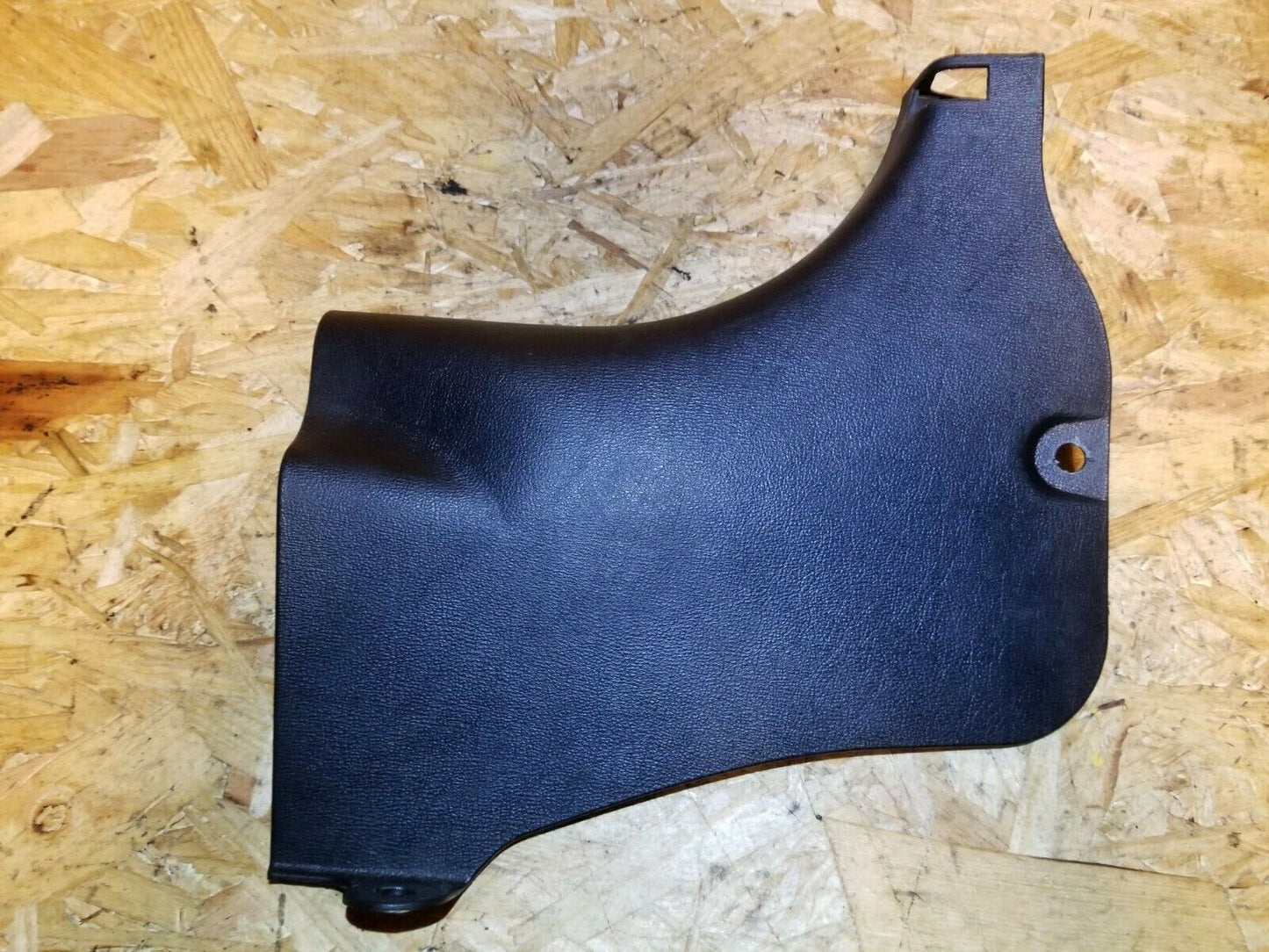 2007 - 2010 Hyundai Elantra Front Kick Panel Trim Passenger Side Right  OEM