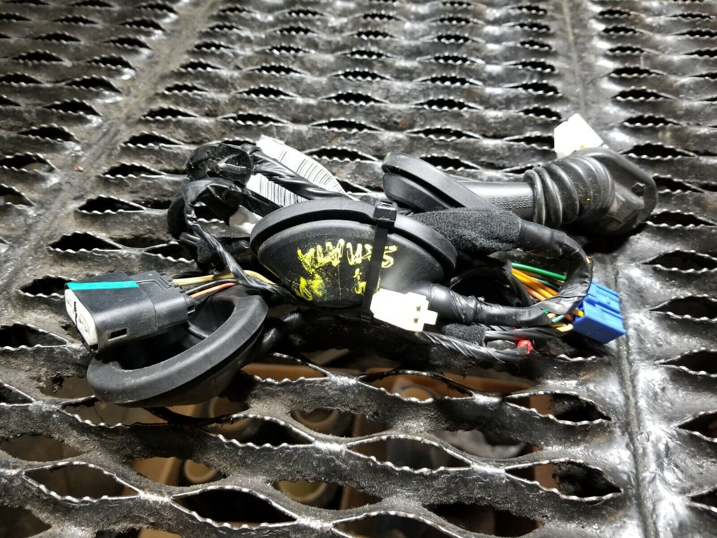 10 11 12 13 14 Hyundai Sonata Rear Left Driver Side Door Wire Harness OEM 55k