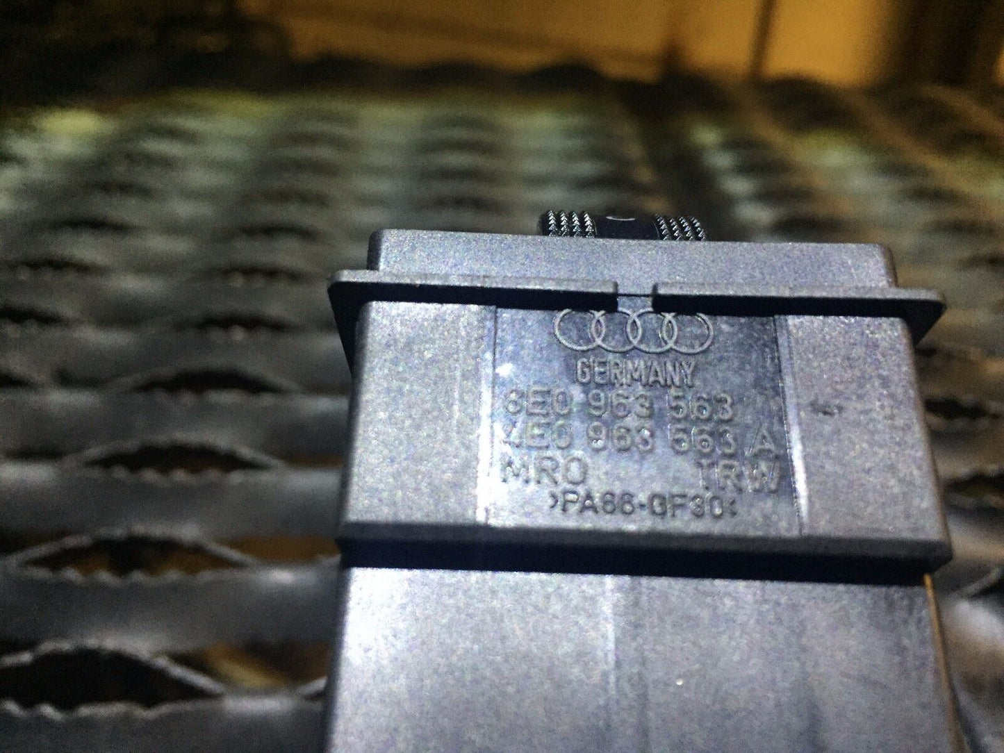 05 06 07 08 Audi A6 C6 Rear Heated Seat Switch 8e0963563 4e0963563a Pair OEM