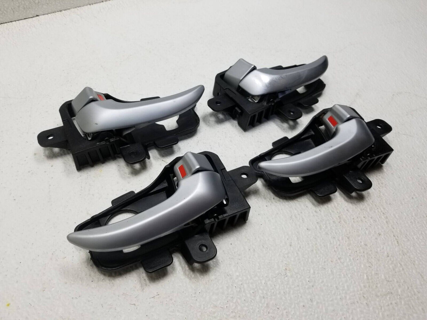 14 15 16 17 Hyundai Elantra Gt Interior Door Handle 4pcs OEM