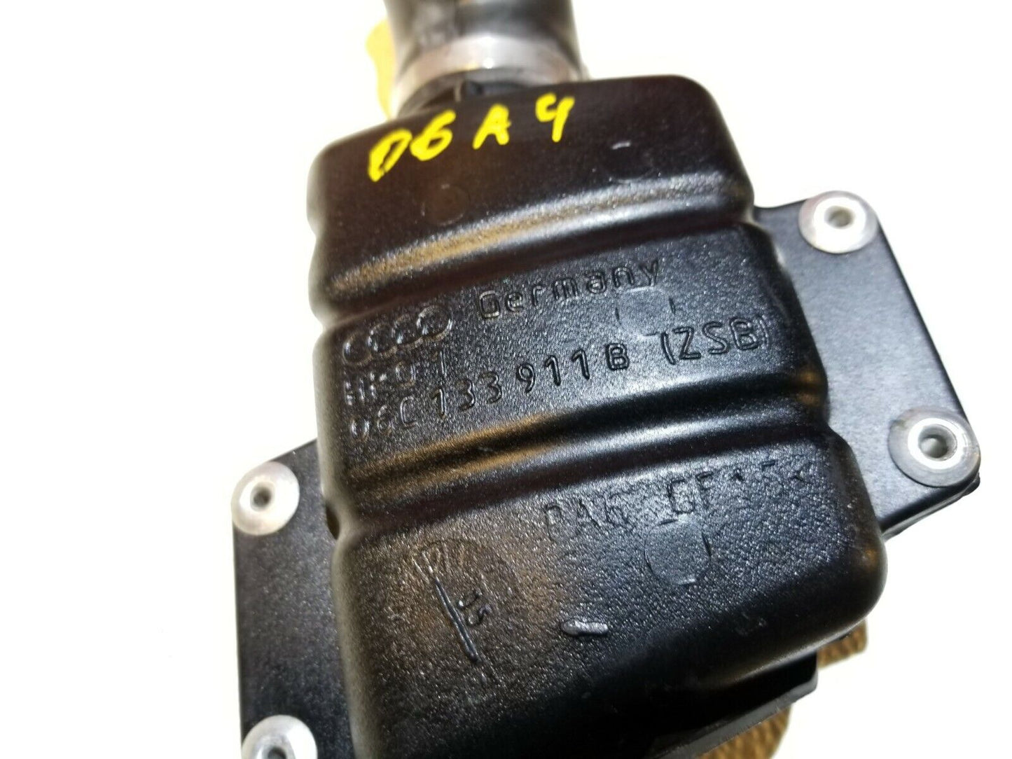 03 04 05 06 Audi A4 B6 3.0l Intake Resonator OEM •bgn•