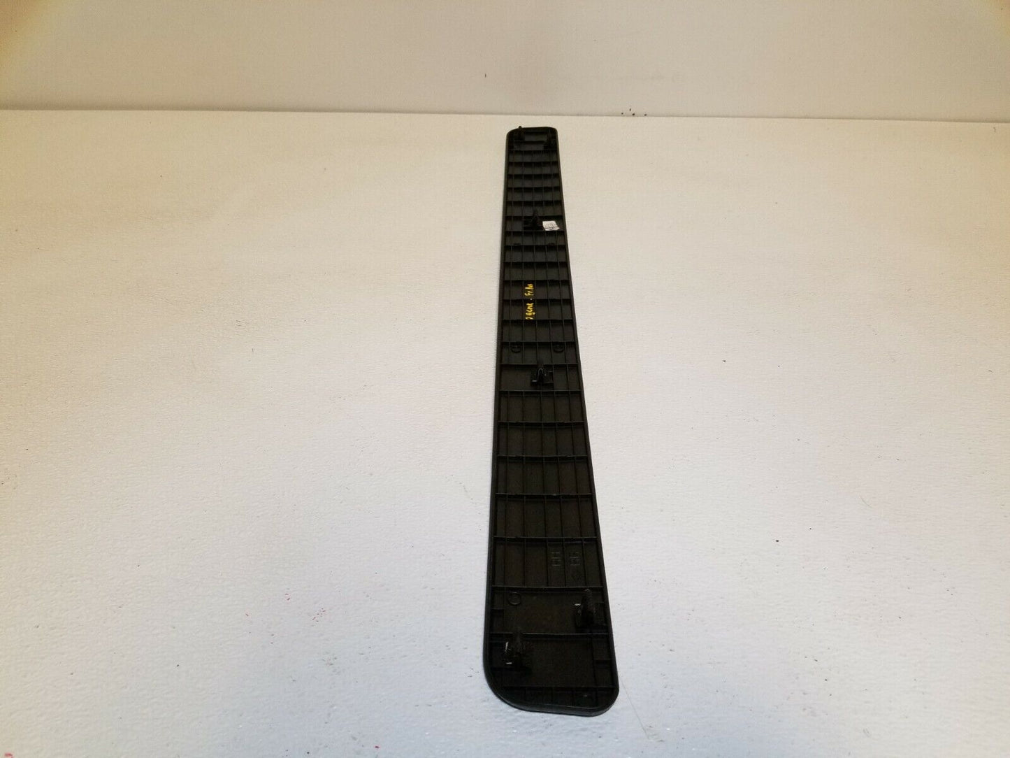 10 11 12 Hyundai Genesis Coupe Front Right Pass Door Step Sill Trim Panel OEM