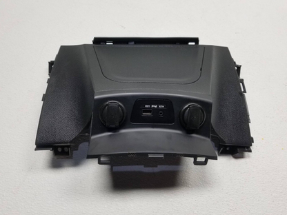 14 15 16 17 Hyundai Elantra Gt Center Lower Dash Trim Bezel Usb Aux Port OEM