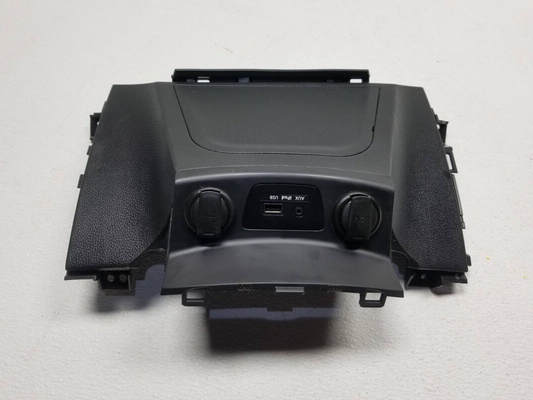 14 15 16 17 Hyundai Elantra Gt Center Lower Dash Trim Bezel Usb Aux Port OEM