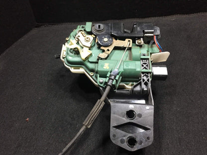 02 03 04 05 Volkswagen Passat Rear Right Door Lock Latch Actuator OEM D23