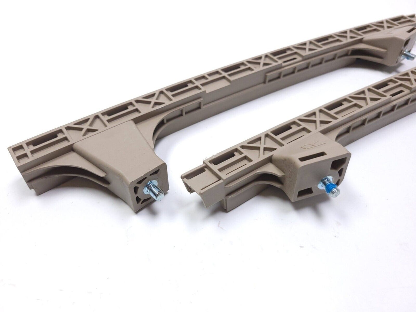 18-21 Hyundai Kona Rear Door Window Channel Left & Right Pair OEM 29k