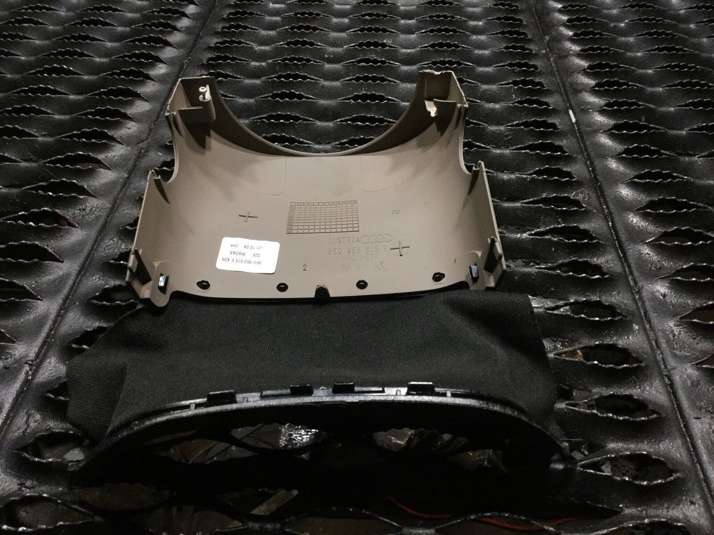 03 04 05 06 Audi A4 B6 Cabrio Steering Column Cover Trim Upper OEM