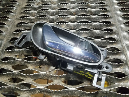 16 17 18 19 Nissan Sentra Front Right Passenger Interior Door Handle OEM