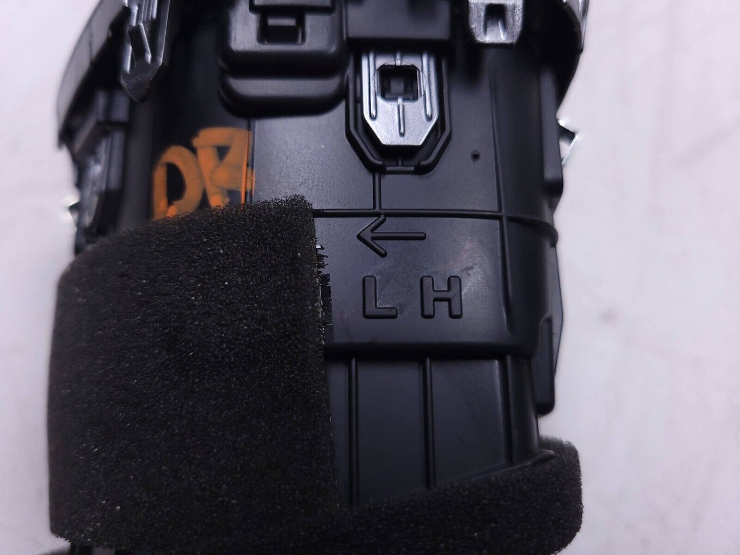 20 21 22 Hyundai Venue Dash Air Vent Left Driver Side OEM